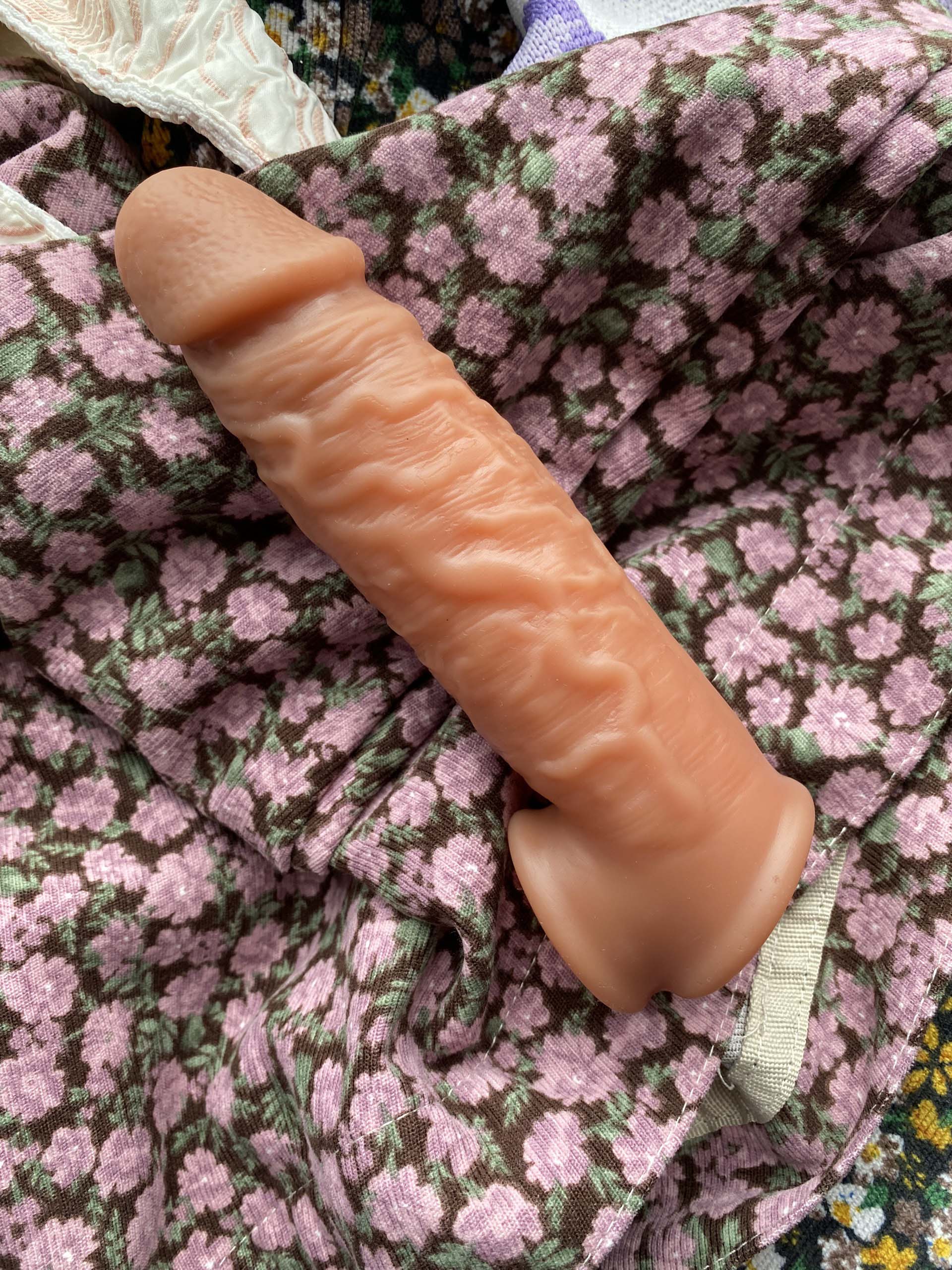 Bao cao su quai Jiuai theo kích cỡ tiêu chuẩn Châu Á